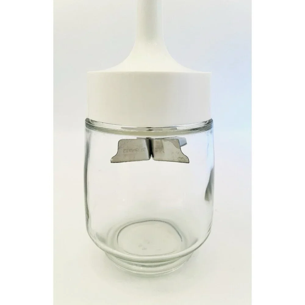 Retro Gemco Manual Food Chopper White Plunger Glass Jar Stainless Steel Blade